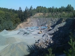 Lom-Predhradi_188_x_250